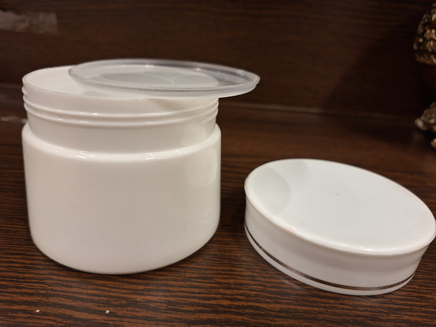 White Cream/Scrub Jar - 300Ml