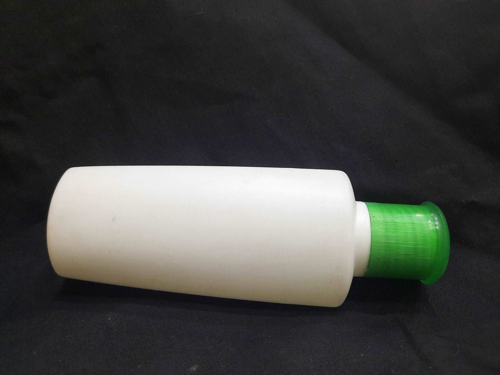 100ml Green/White Oil bottle