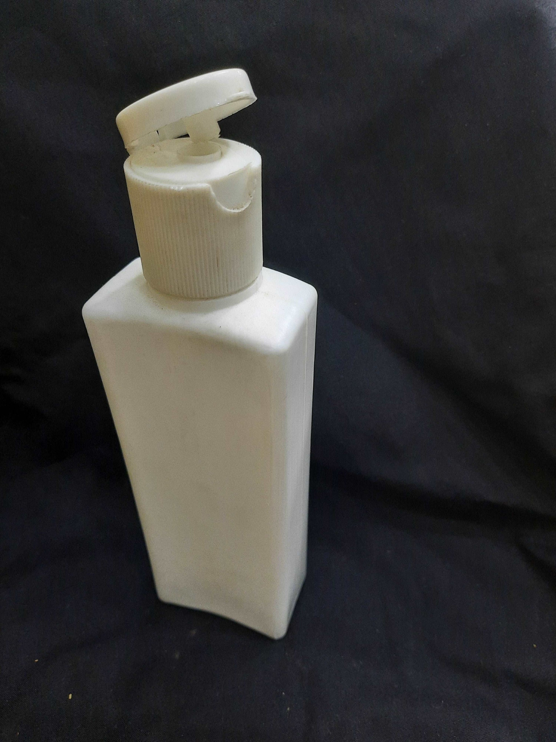 100ml White/White Curve