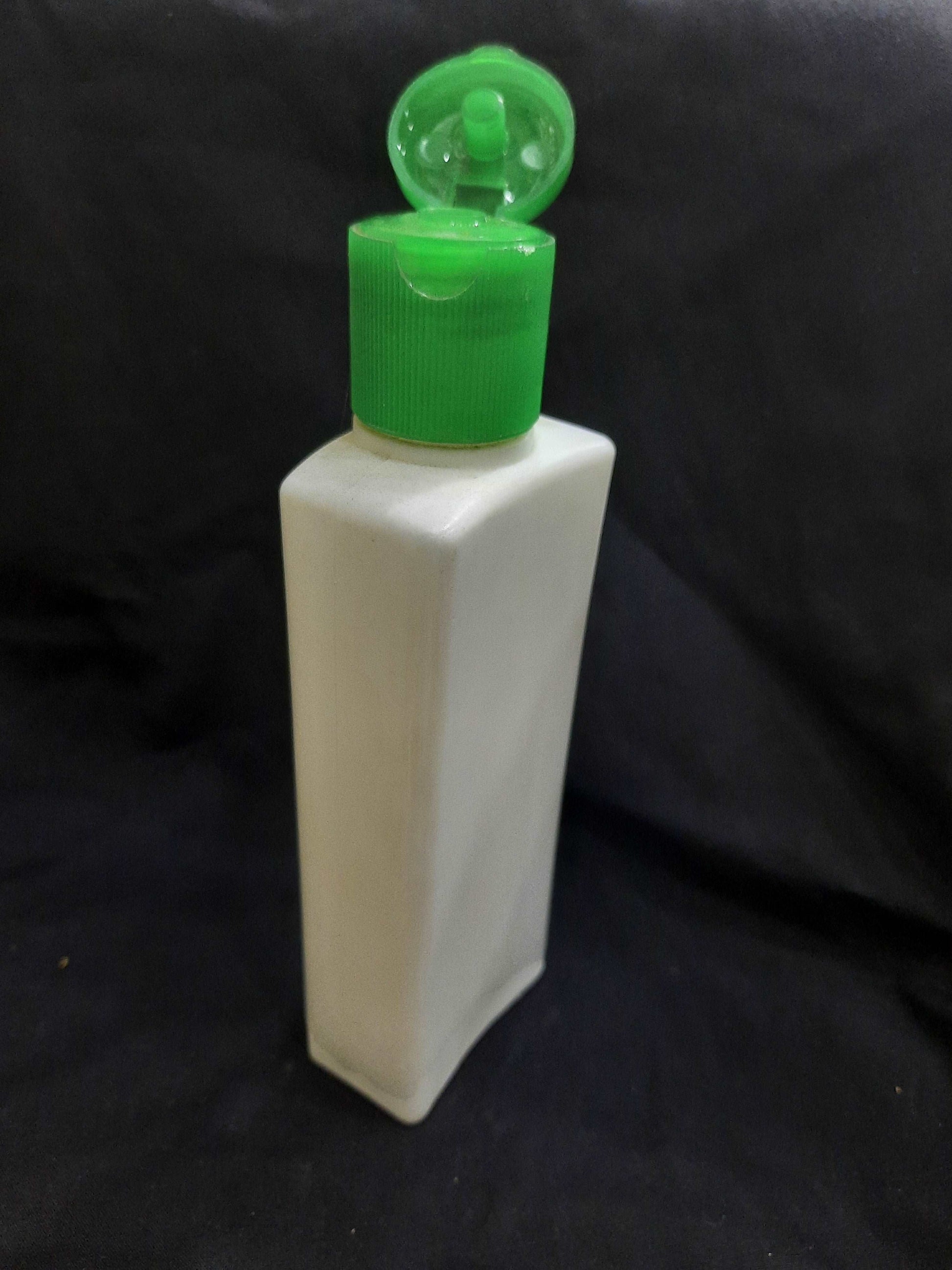 100ml Green White Curve