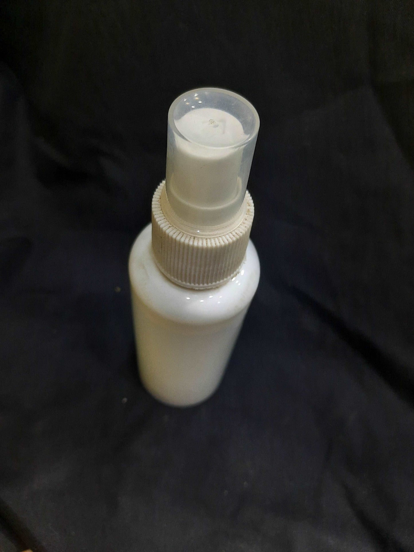 120ml White Push Spray bottle