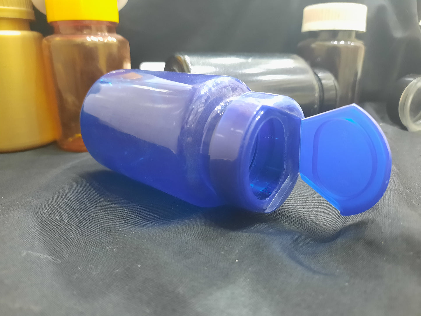 Blue/Blue Vitamins Container