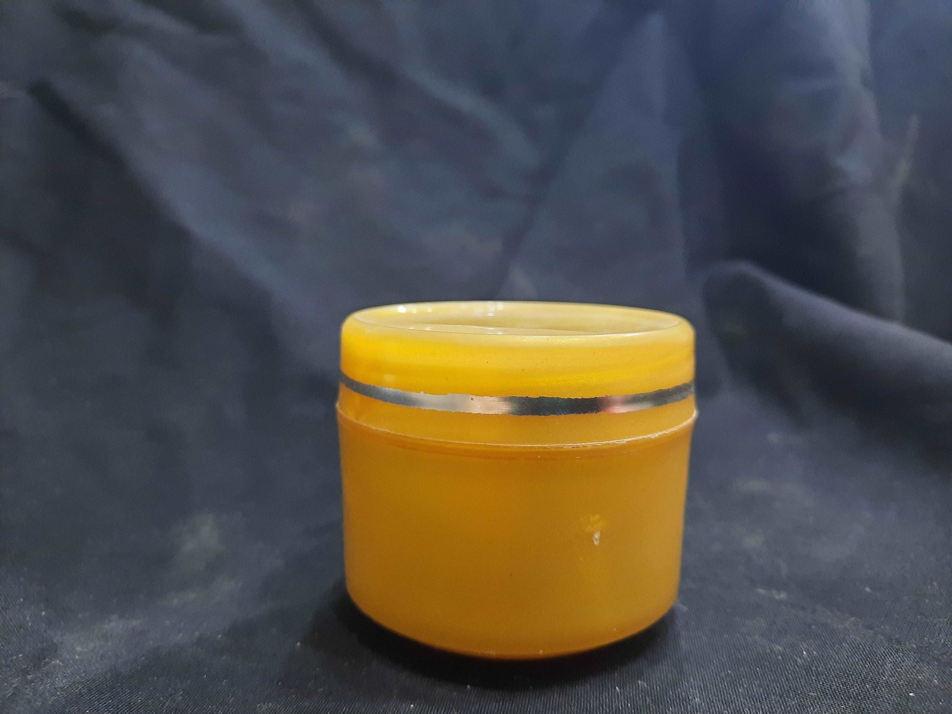 100g Gold/Gold Jar with seal