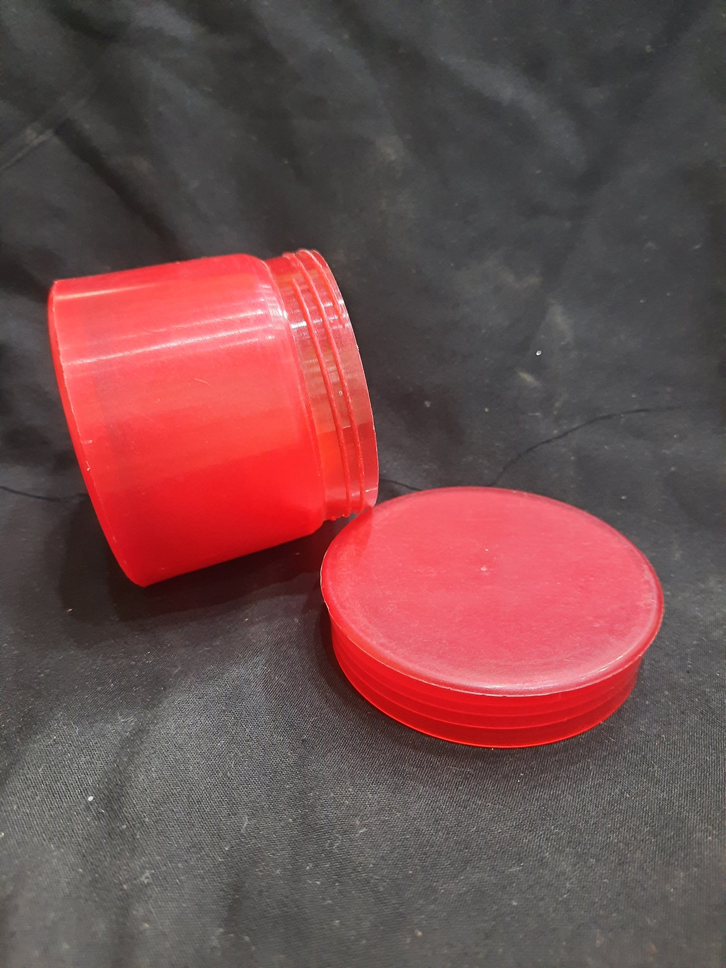 300g Red/Red Jar