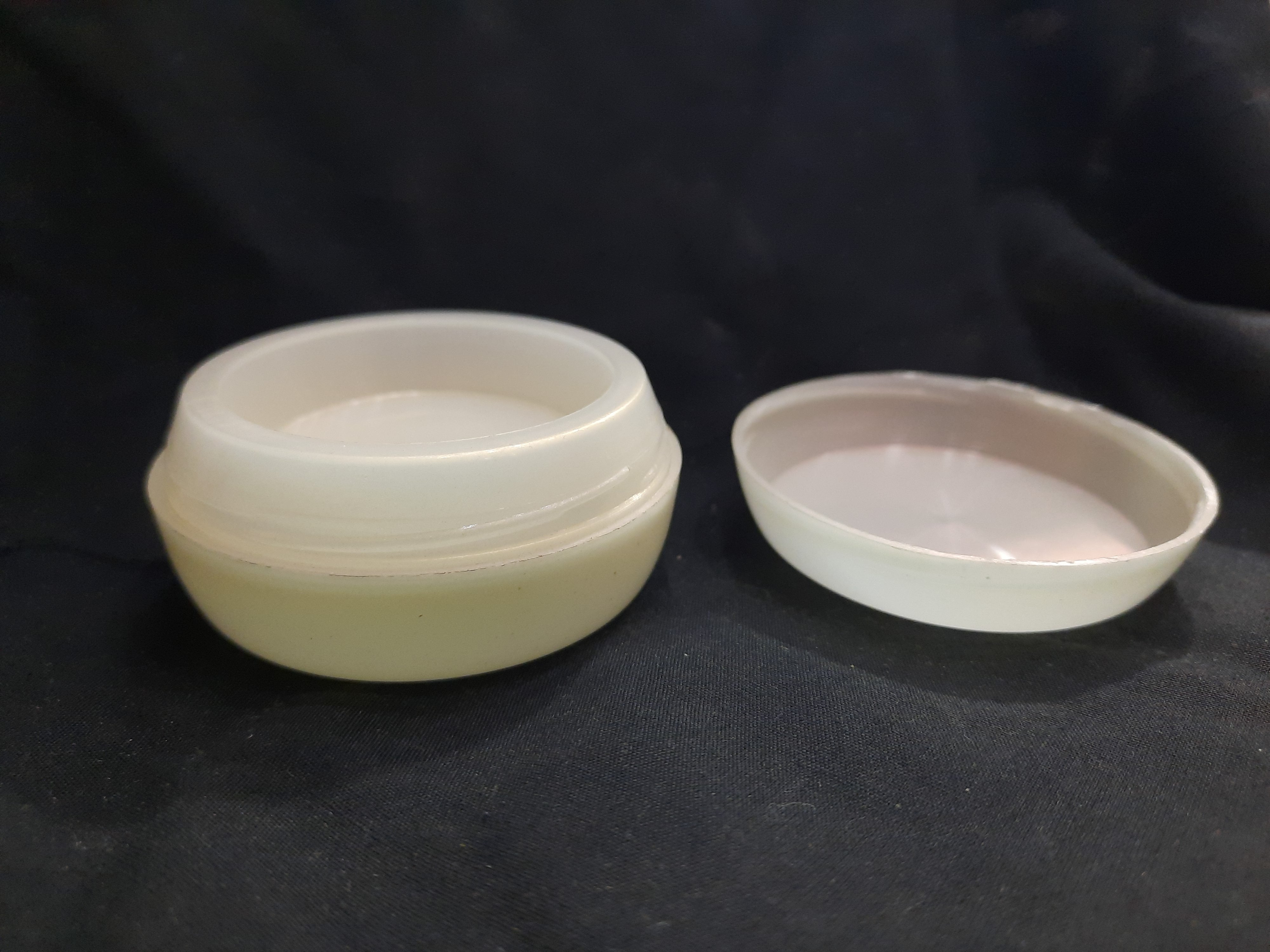 25g Pearl/Pearl Jar – Hamza Cosmetics