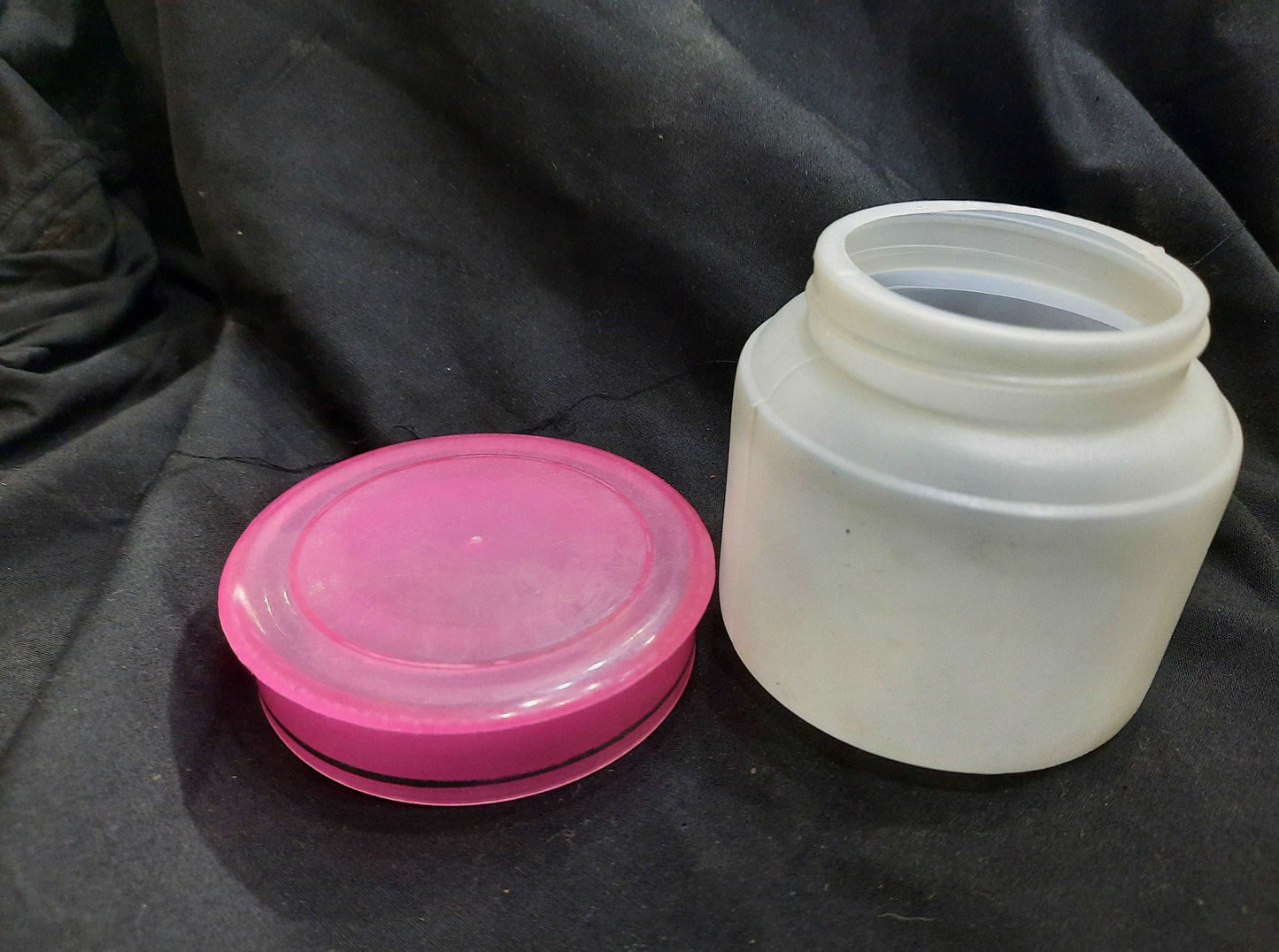 200g Pink/Frosted White Jar