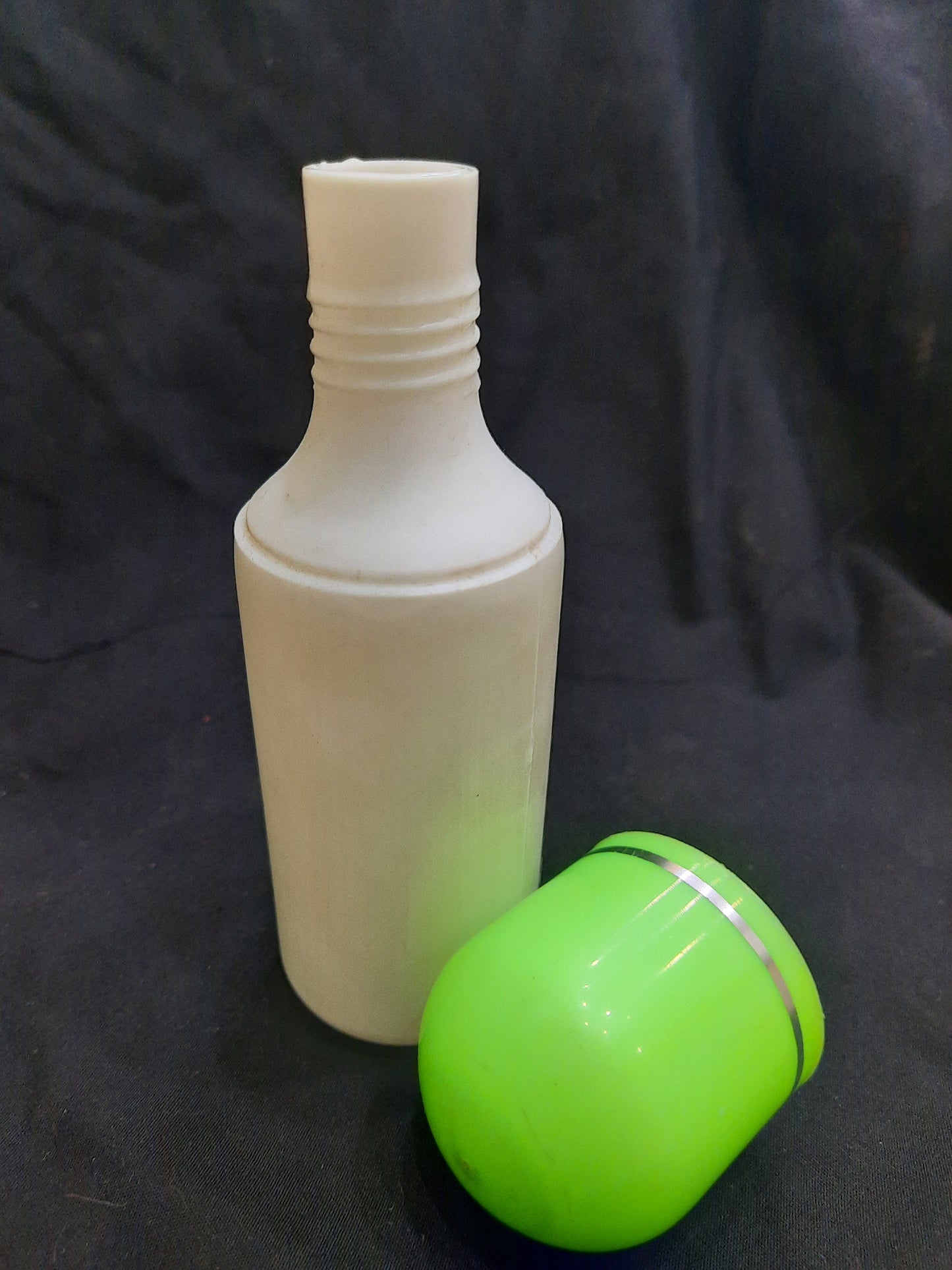 Green/White Oil Bottle with Seal