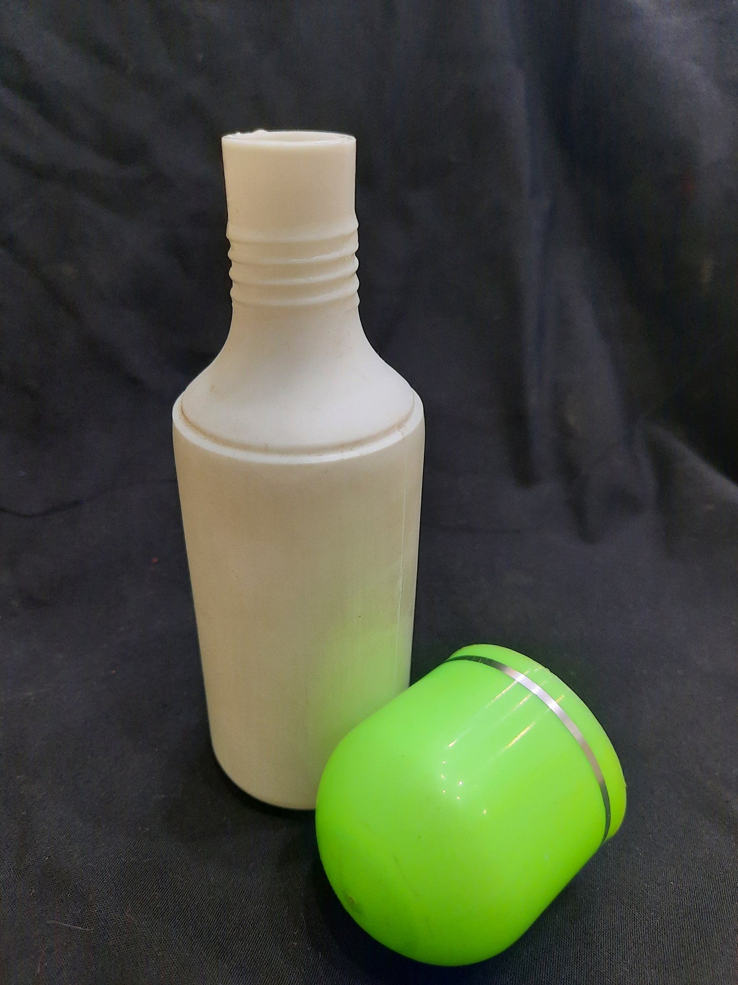 Green/White Oil Bottle with Seal