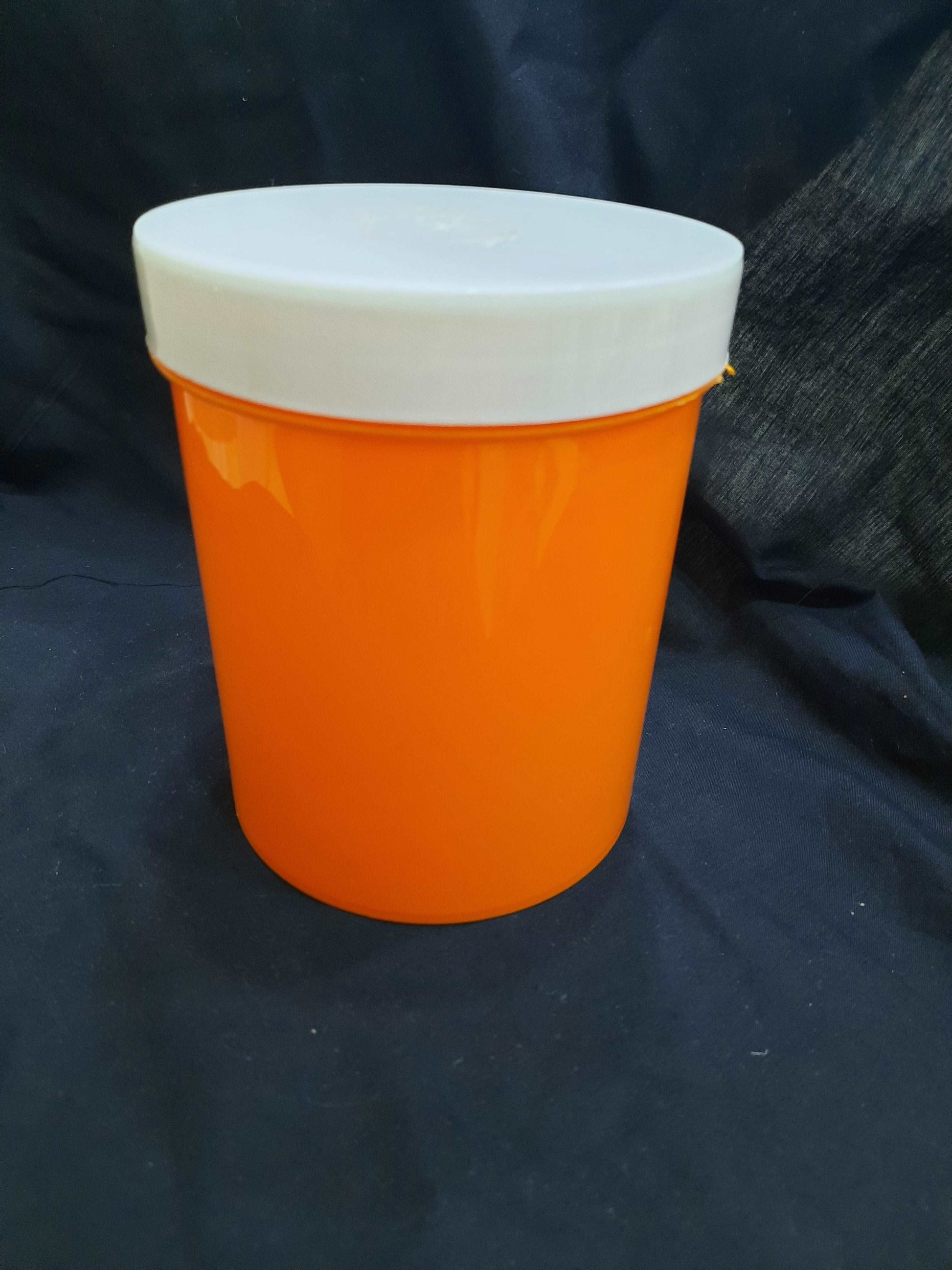 1 Litre Orange/White Jar