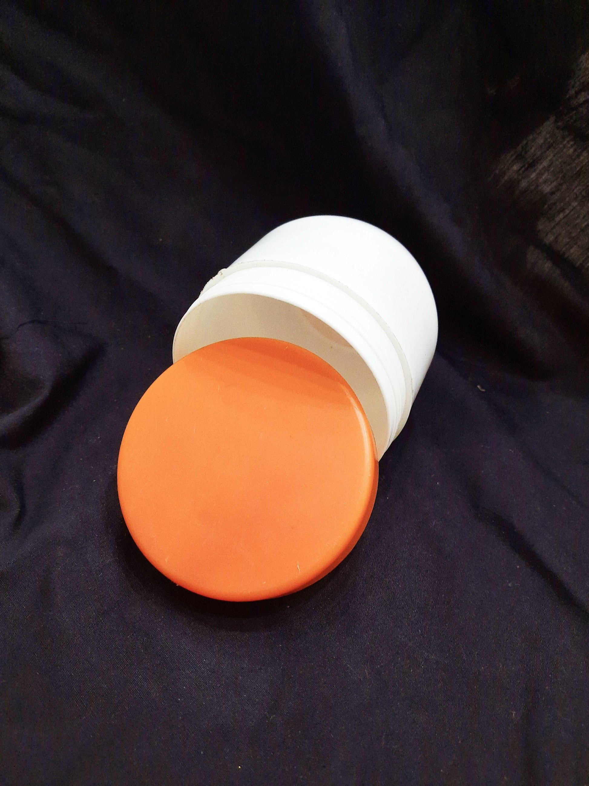 200g Orange/White Jar