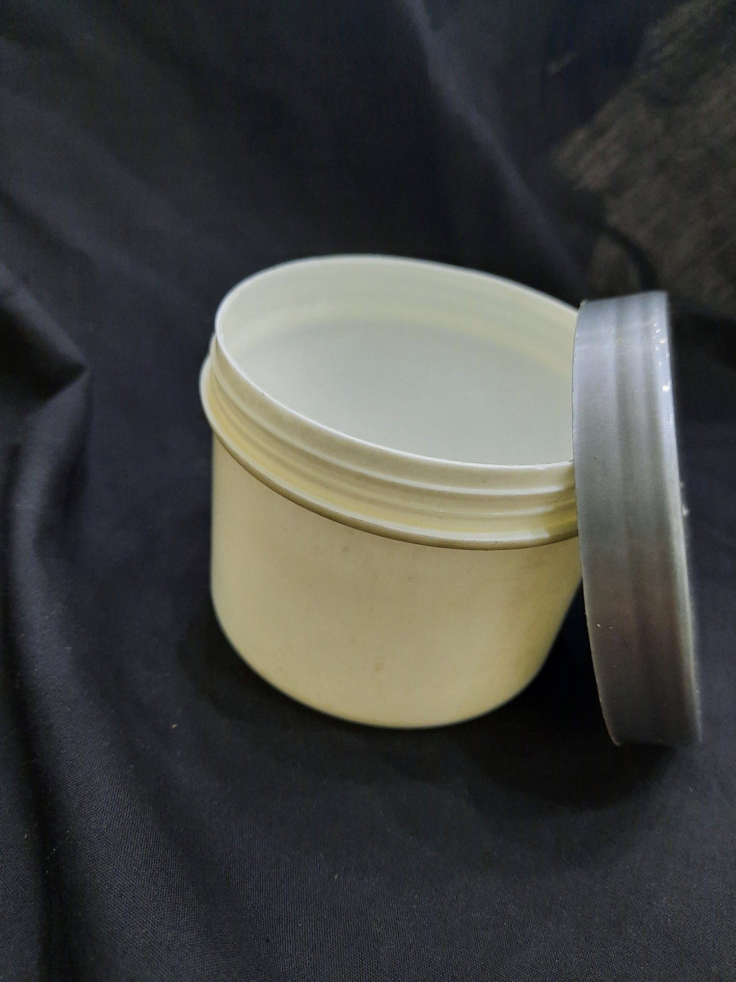 300g White/Grey Jar