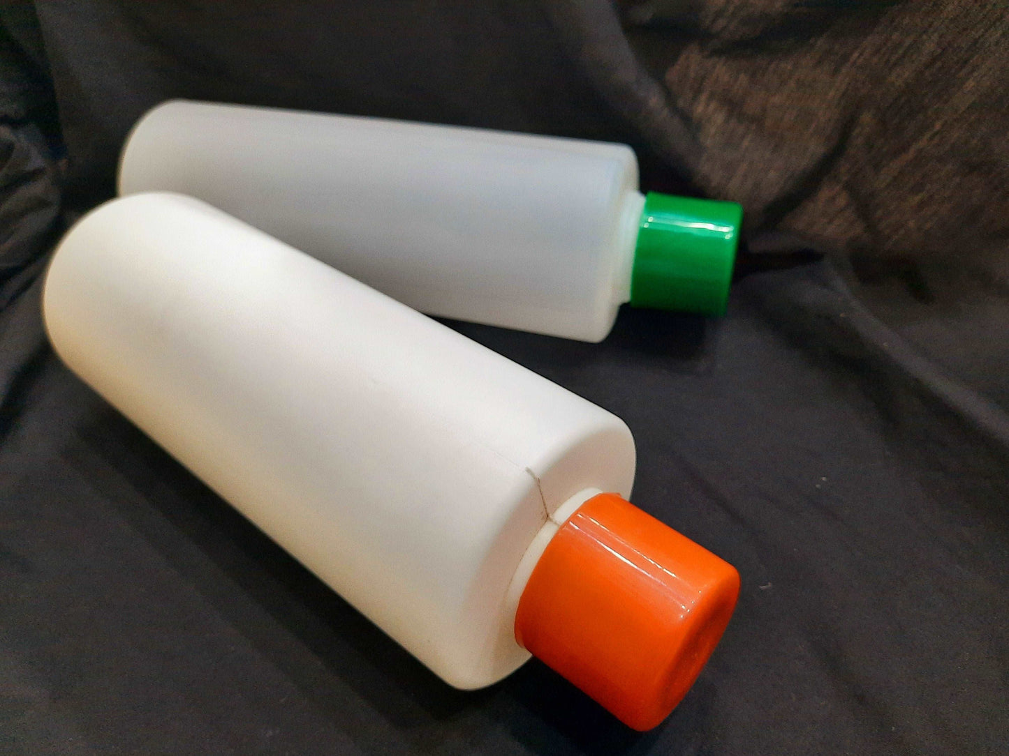 1000ml White/Orange - Shampoo Bottle/Volume